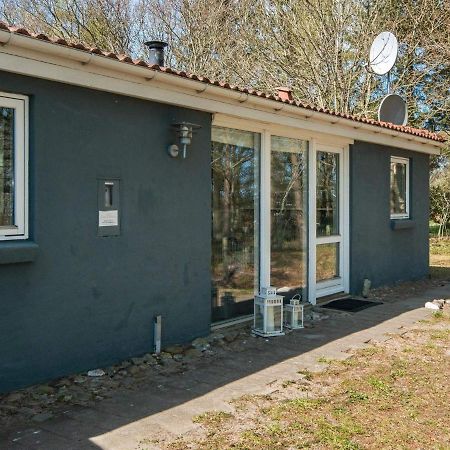 8 Person Holiday Home In Rsted Kare 外观 照片